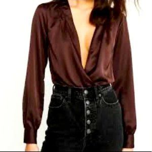 🎉HP🎉 Abercrombie brown silk bodysuit